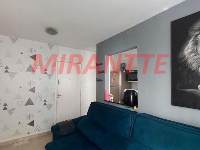 Apartamento de 45m² com 2 quartos