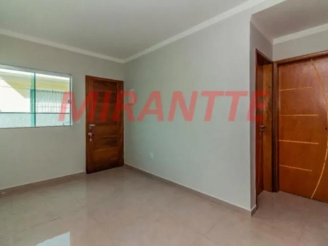 Apartamento de 45m² com 2 quartos em Jaçana