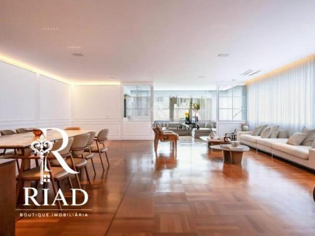 Apartamento de 480m² à Venda no Jardim Europa | Mobiliado, 4 Dormitórios e Próximo ao Clube Pinheiro
