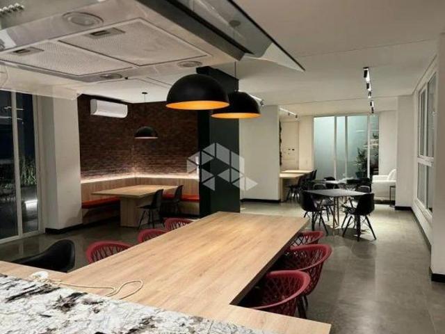 Apartamento de 48m² totalmente mobiliado, projetado para oferecer praticidade, c