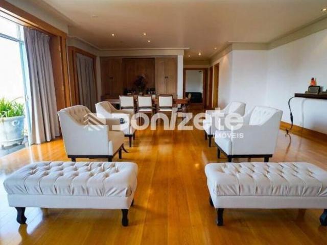 Apartamento de 4 Dormitórios no Centro de Santo André – Financia e Aceita Permuta
