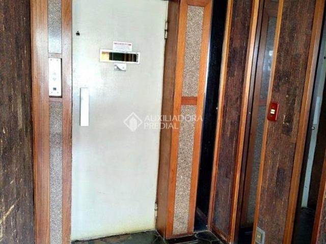 APARTAMENTO DE 4 DORMITÓRIOS E GABINETE !