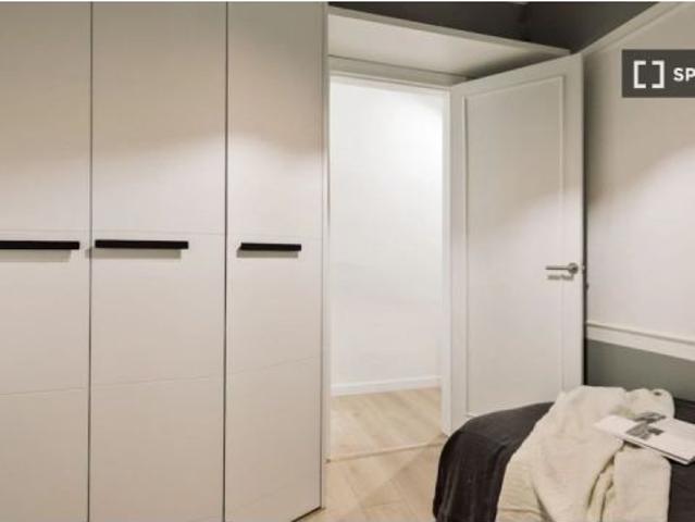 Apartamento de 4 dormitorios en alquiler en Sarrià Sant Gervasi