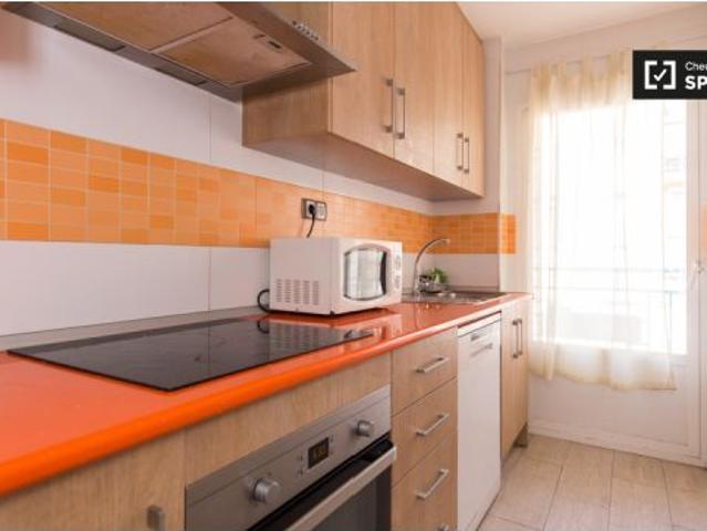 Apartamento de 4 dormitorios en Pajaritos