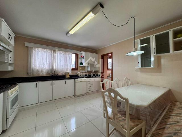 APARTAMENTO DE 4 DORMITÓRIOS
