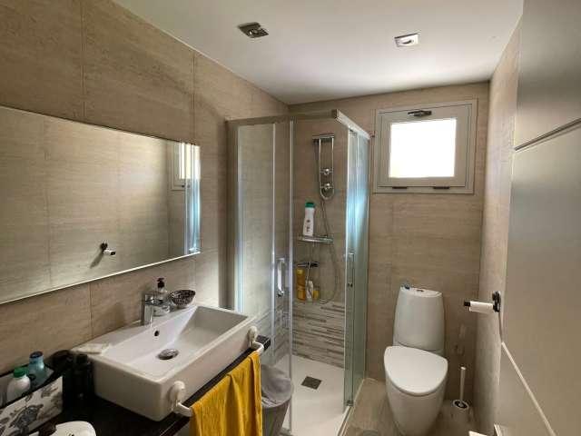 Apartamento de 4 habitaciones en Almendrales, Madrid