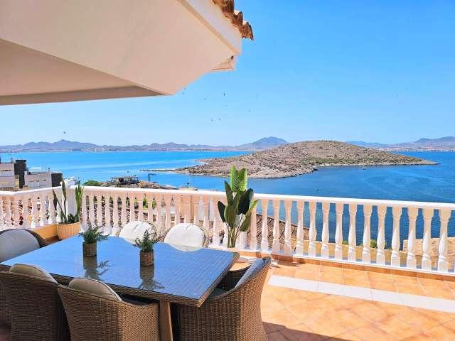 Piso de 4 habitaciones en alquiler en Cartagena