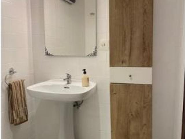 Apartamento de 4 habitaciones en alquiler en Enguera, gastos incluidos