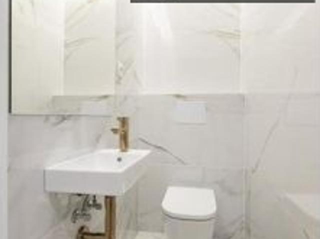 Apartamento de 4 habitaciones en alquiler en Jerónimos, gastos incluidos