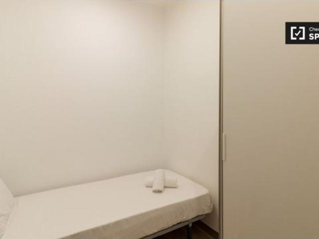 Apartamento de 4 habitaciones en alquiler en la Sagrada Familla