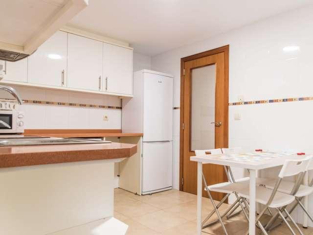 Apartamento de 4 habitaciones en alquiler en Mont Olivet, Valencia
