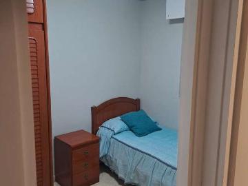 Apartamento de 4 habitaciones en alquiler en San Bartolomé, Sevilla