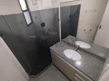 Apartamento para alugar em Praça Philogimito Lannes - Garagem
