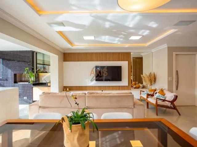 Apartamento de 4 Quartos à Venda no Edifício Wizz | Água Verde Curitiba