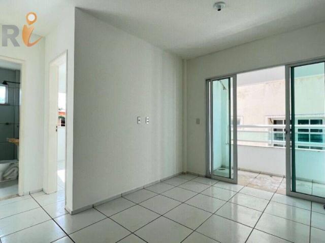 Apartamento de 53 m² na Doutor Iran Pajuçara Maracanaú CE, aluguel por R$ 1.055/mês