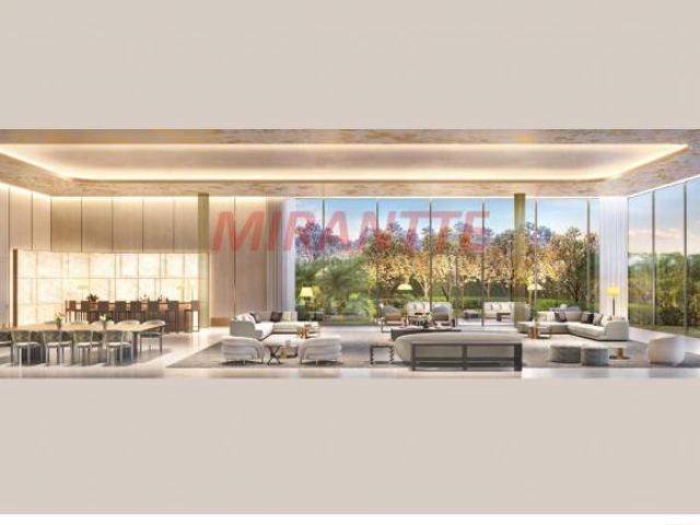 Apartamento de 515m² com 4 quartos