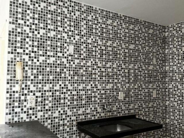 Apartamento de 52 m² na Irapuã Vidal Parque Potira Caucaia CE, aluguel por R$ 700/mês