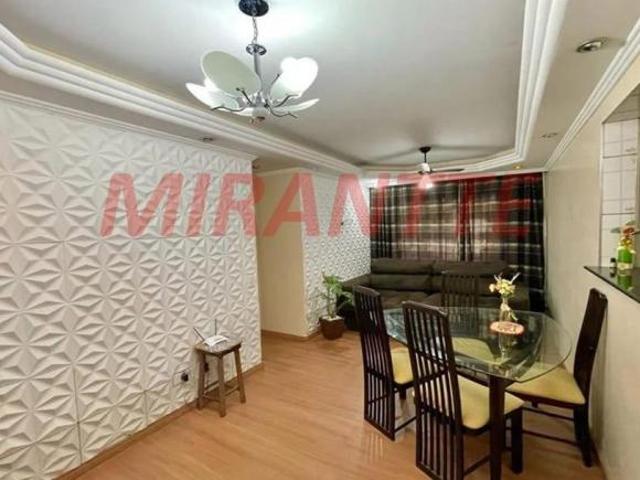 Apartamento de 52m² com 2 quartos