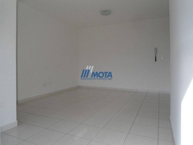 Apartamento de 54 m² na João Leopoldo Jacomel Jardim Guairacá Pinhais PR, aluguel por R$ 1.899/mês