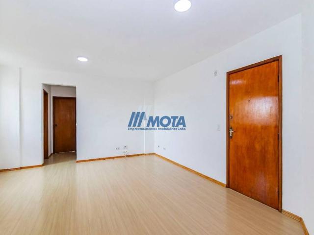 Apartamento de 54 m² na Padre Dehon Hauer Curitiba PR, aluguel por R$ 2.050/mês