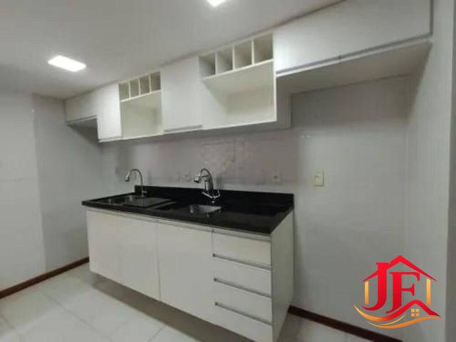 Apartamento de 55 m² na Professor Milton Cayres de Brito Caminho das Árvores Salvador BA, à venda por R$ 395.000 ou aluguel por R$ 2.500/mês