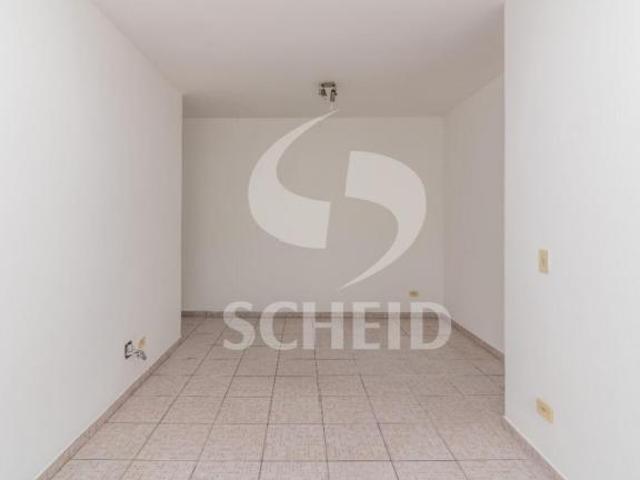Apartamento de 56m² com 3 dormitórios na Vila Gumercindo