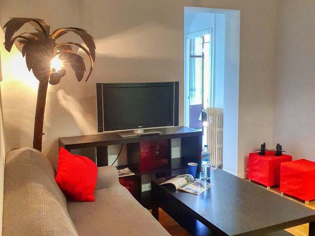 Apartamento de 5 habitaaciones en calle Vallehermoso, Madrid