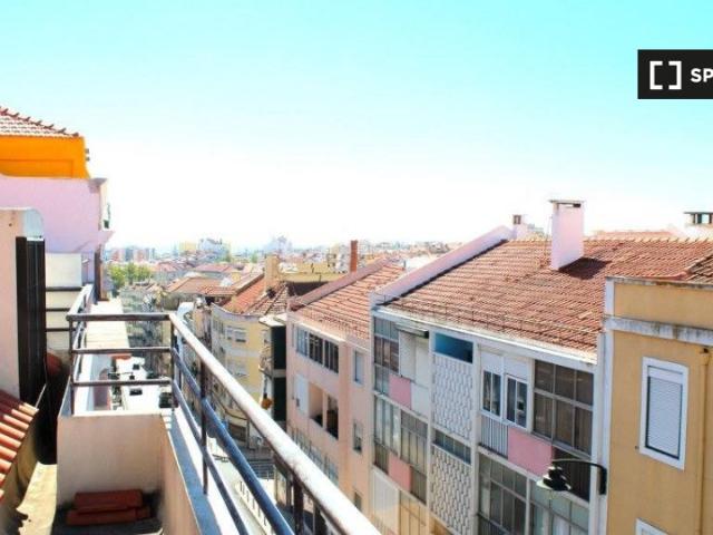 Apartamento de 5 quartos para alugar em Lisboa, Portugal