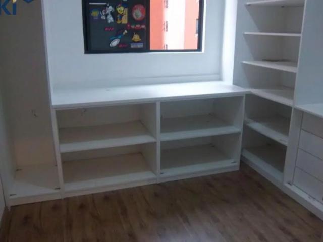 Apartamento de 63 mts de área útil, 3 dormítorios com armários, piso laminado, 1 banheiro, cozinha c