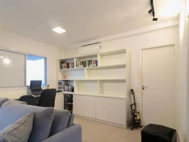 Apartamento de 60 m² com 2 quartos à venda na Vila Gomes