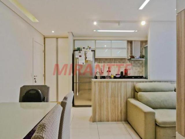Apartamento de 65m² com 2 quartos