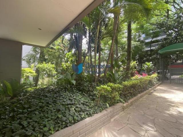 Apartamento de 68m² com 2 dormitórios e vaga no bairro Higienópolis