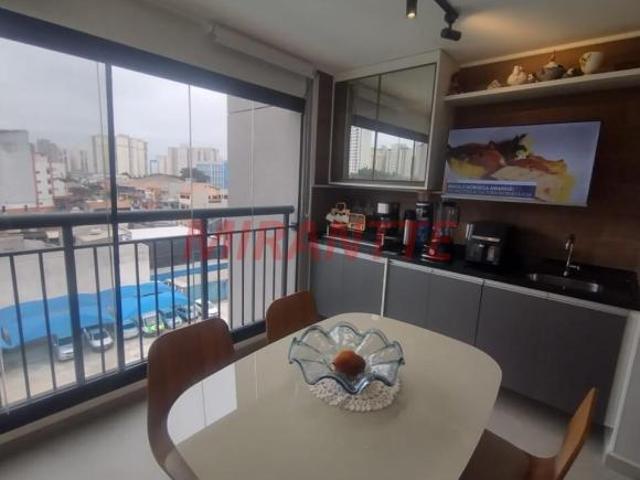 Apartamento de 68m² com 2 quartos