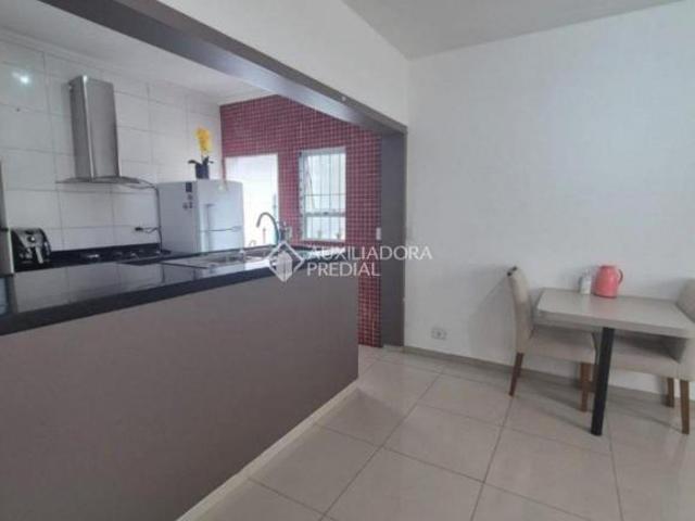 Apartamento de 70 m² com Planejados, 02 quartos 01 suíte Fino acabamento, 02 vagas