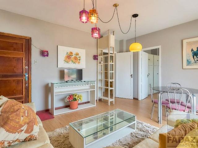 Apartamento de 71 m² na Barão do Serro Azul Centro Curitiba PR, aluguel por R$ 2.500/mês
