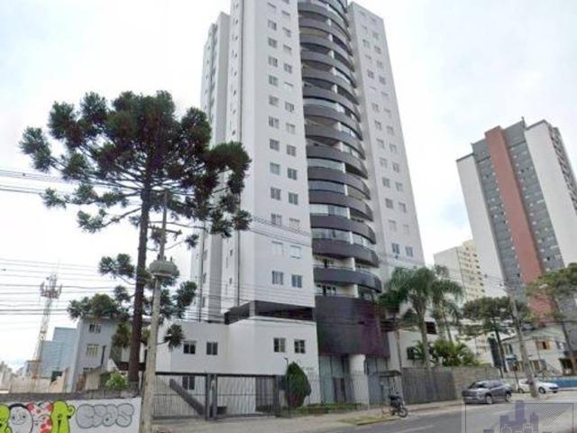 Apartamento de 72 m² na Ubaldino Do Amaral Alto da Glória Curitiba PR, aluguel por R$ 2.300/mês