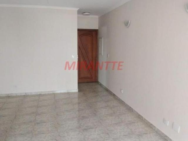 Apartamento de 74m² com 3 quartos