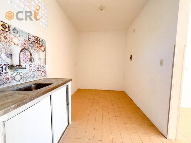 Apartamento de 78 m² na Professor Murilo Silveira Praia do Futuro Fortaleza CE, aluguel por R$ 1.350/mês