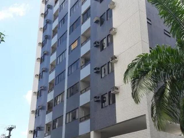 Apartamento de 87 metros quadrados no bairro Torre com 3 quartos