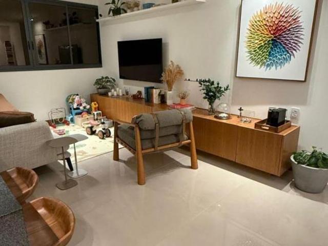 Apartamento de 84 m² com 2 quartos no Noroeste