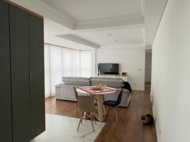 Apartamento de 99 m² com 3 Quartos, Suíte, Elevador e 2 Vagas Próximo à Av. Rui Barbosa