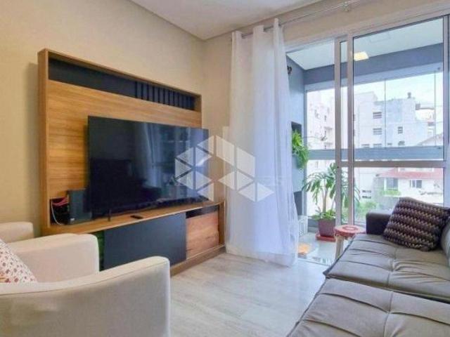Apartamento de 03 dormitórios central!