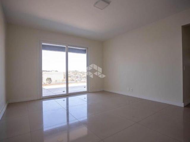 Apartamento de 03 dormitórios com suíte no bairro Panazzolo, em Caxias do Sul