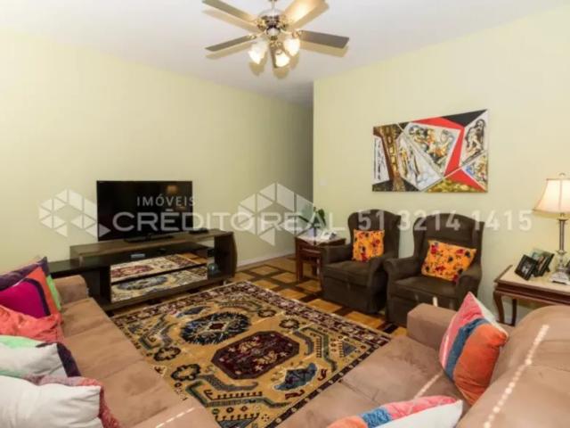 Apartamento de 03 dormitórios no Bairro Santana