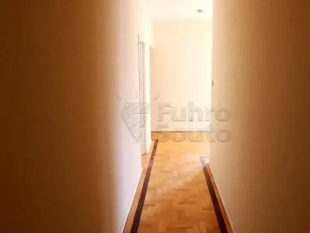 Apartamento de 03 quartos na Rua Santa Cruz