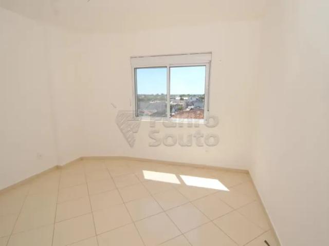 Apartamento de 03 quartos