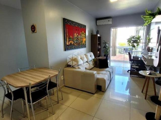 Apartamento de 01 dormitório com churrasqueira, no Bairro Centro