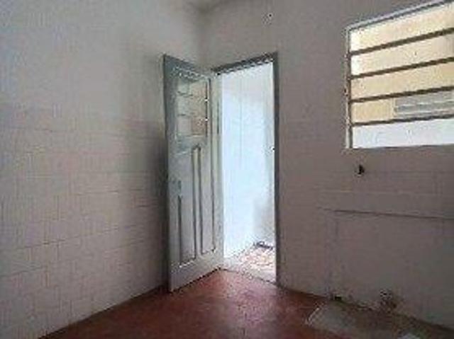 Apartamento de 01 dormitório têrreo na Cidade Baixa