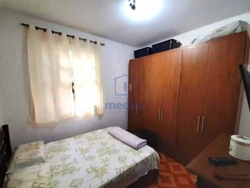 Apartamento de 02 dormitórios, 1 suíte à venda em Santos no Gonzaga