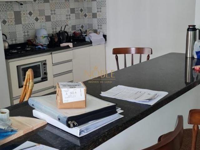 Apartamento de 02 dormitórios com vista para o mar na Praia da cal